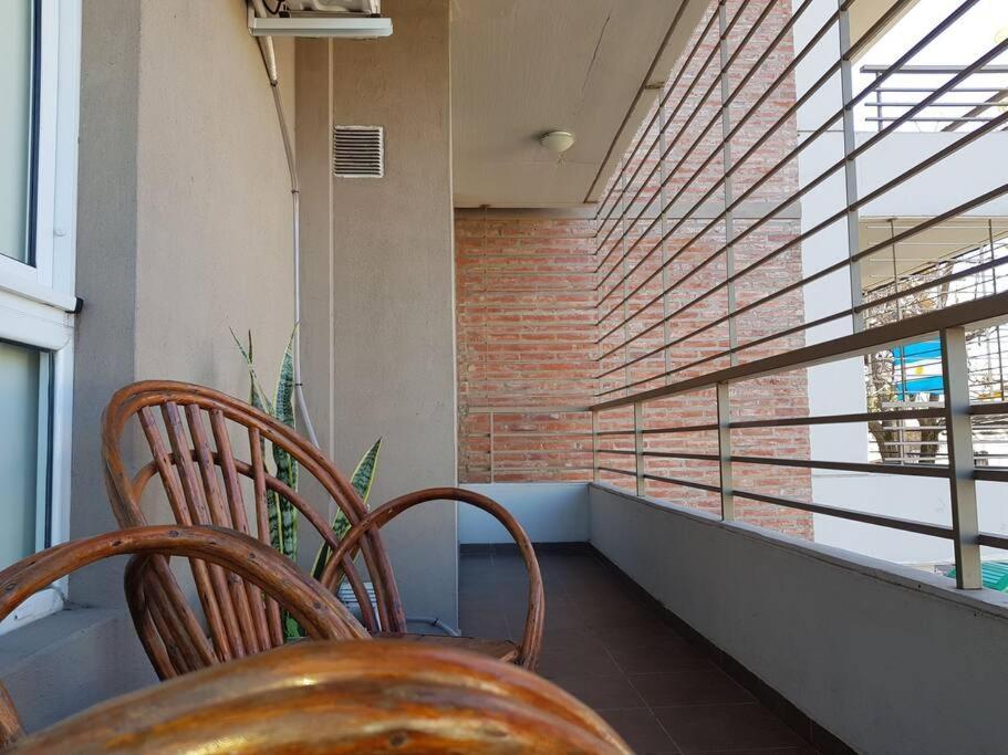 Apartment Crespo 1548 1piso Ascensor Cochera Rosario